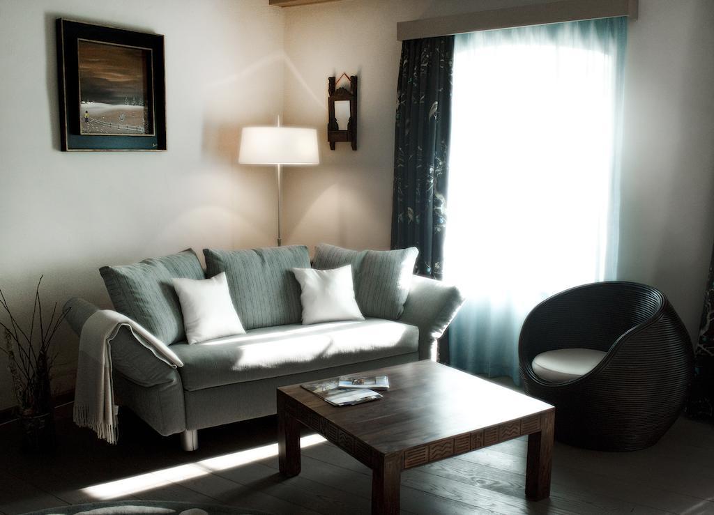 La Belle Saison Bed & Breakfast Mollens  Стая снимка