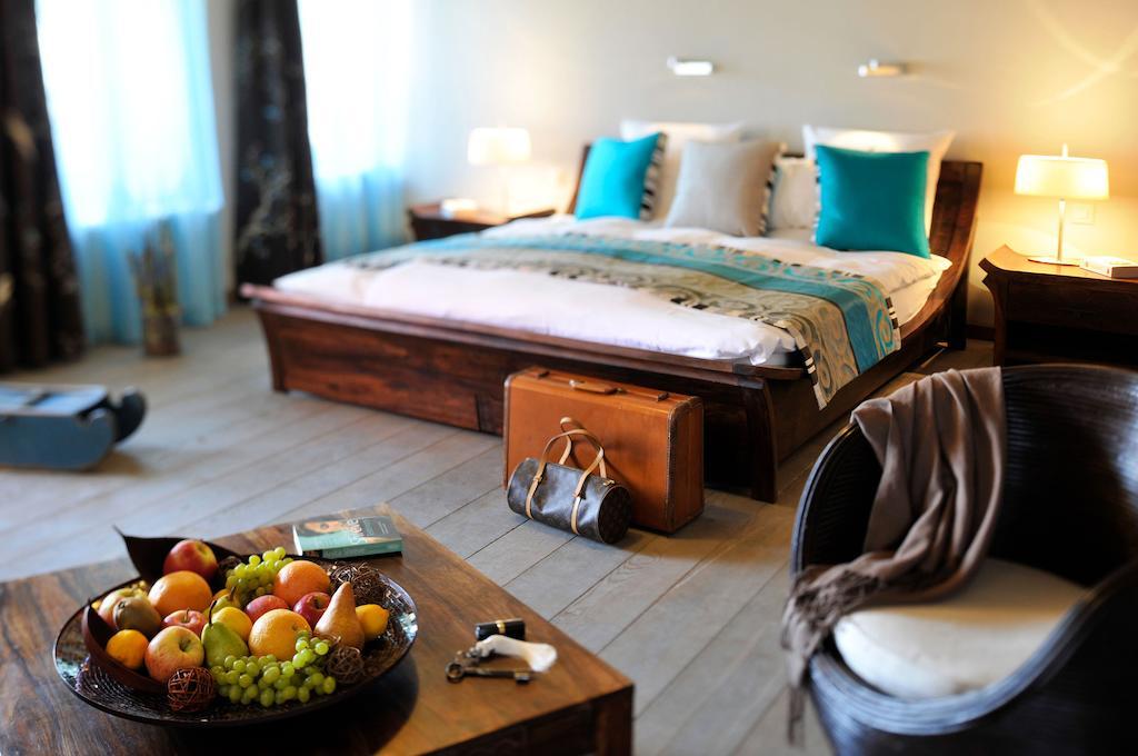 La Belle Saison Bed & Breakfast Mollens  Стая снимка