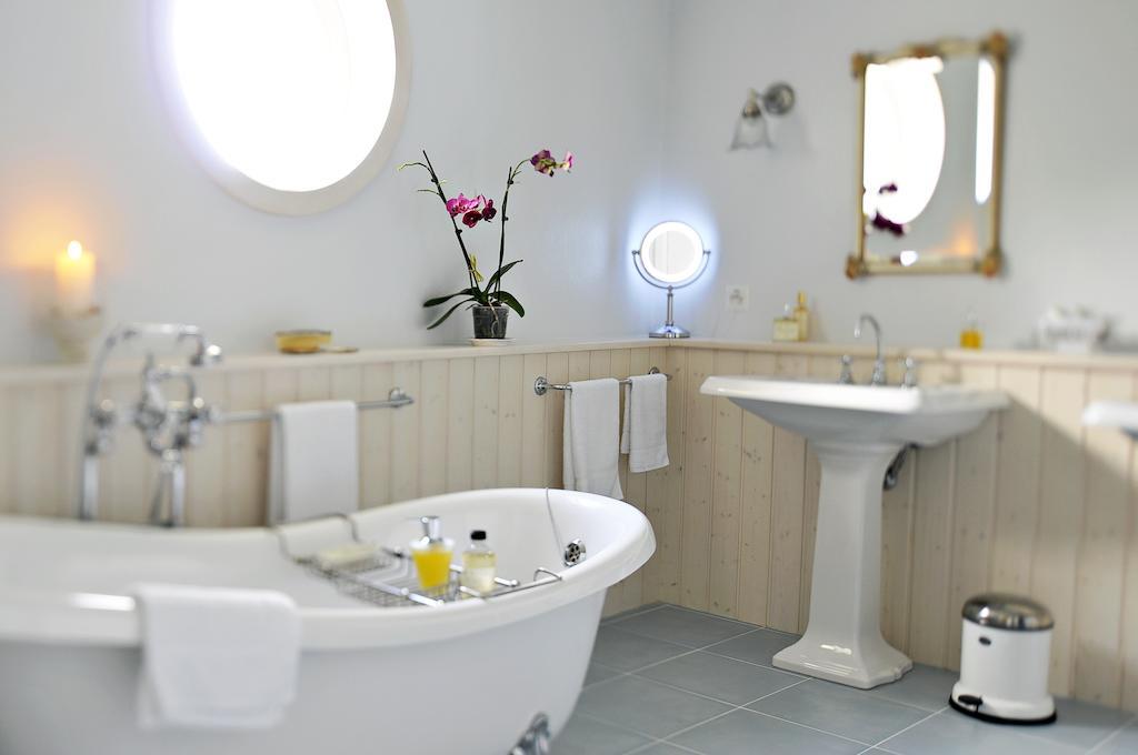 La Belle Saison Bed & Breakfast Mollens  Стая снимка
